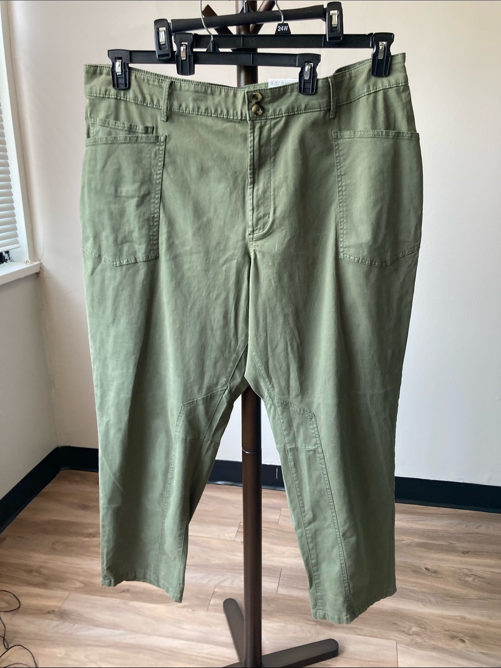 Sonoma mid rise utility pant olive green casual business casual 22W